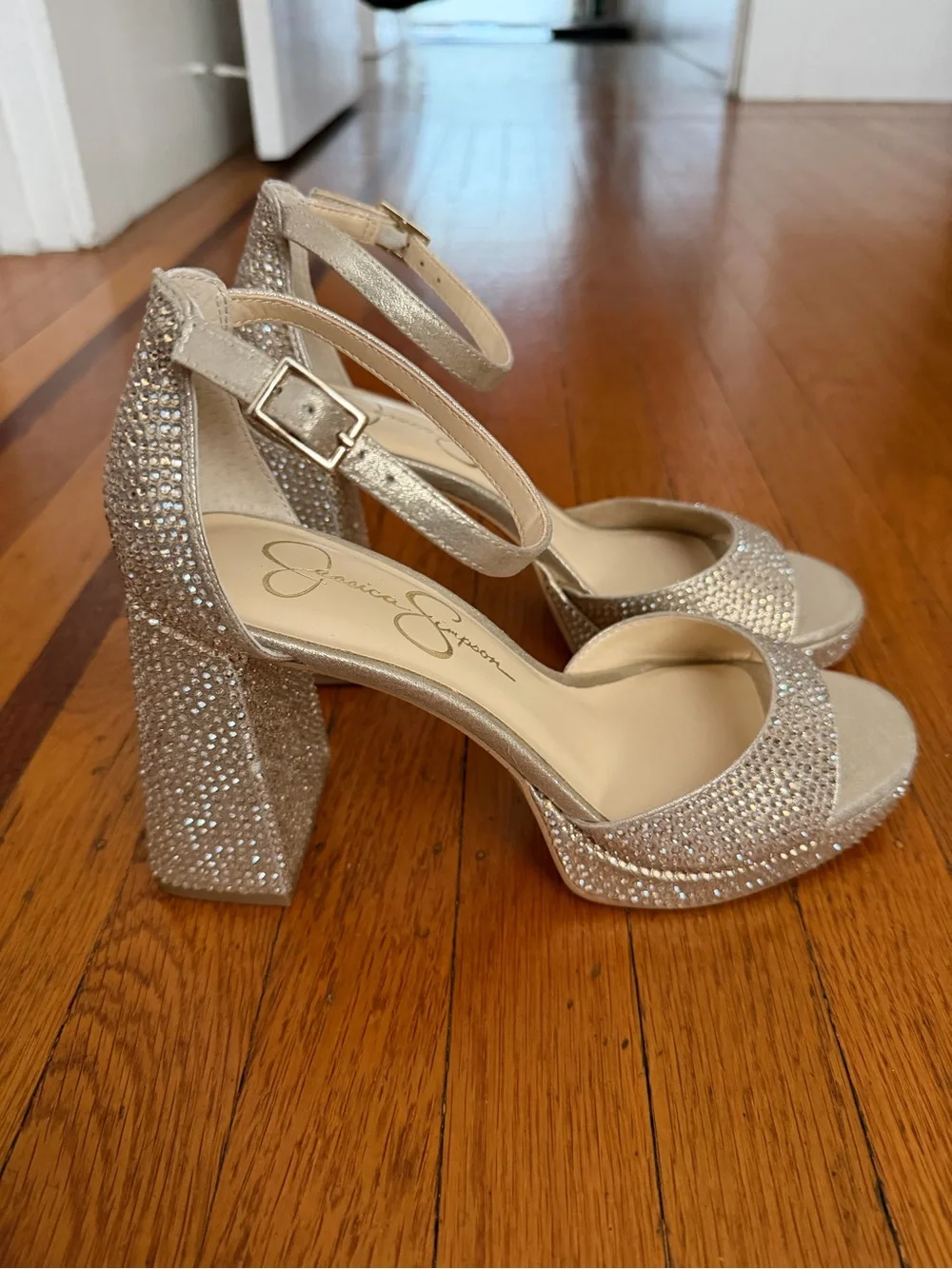 Jessica Simpson Kaliah ankle strap platform heels sandals 8.5 9 metallic NEW
